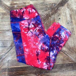 Constantly Varied Gear Dye Hard Capri Leggings CVG Size Large Red White Blue